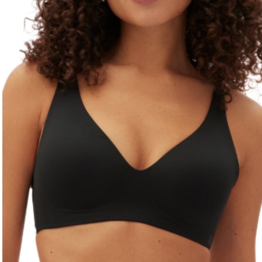 Gap GapBody Women's Everyday Essentials Wireless Bra  True Black 32D
